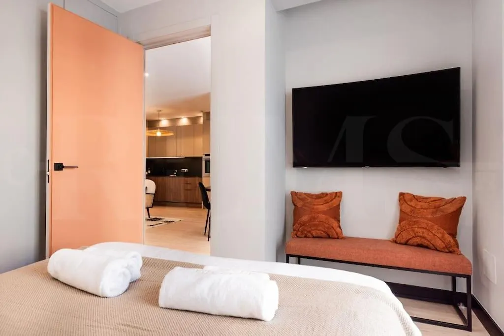 New Terrace & Parking By The Beach By Rems Fuengirola Appartement